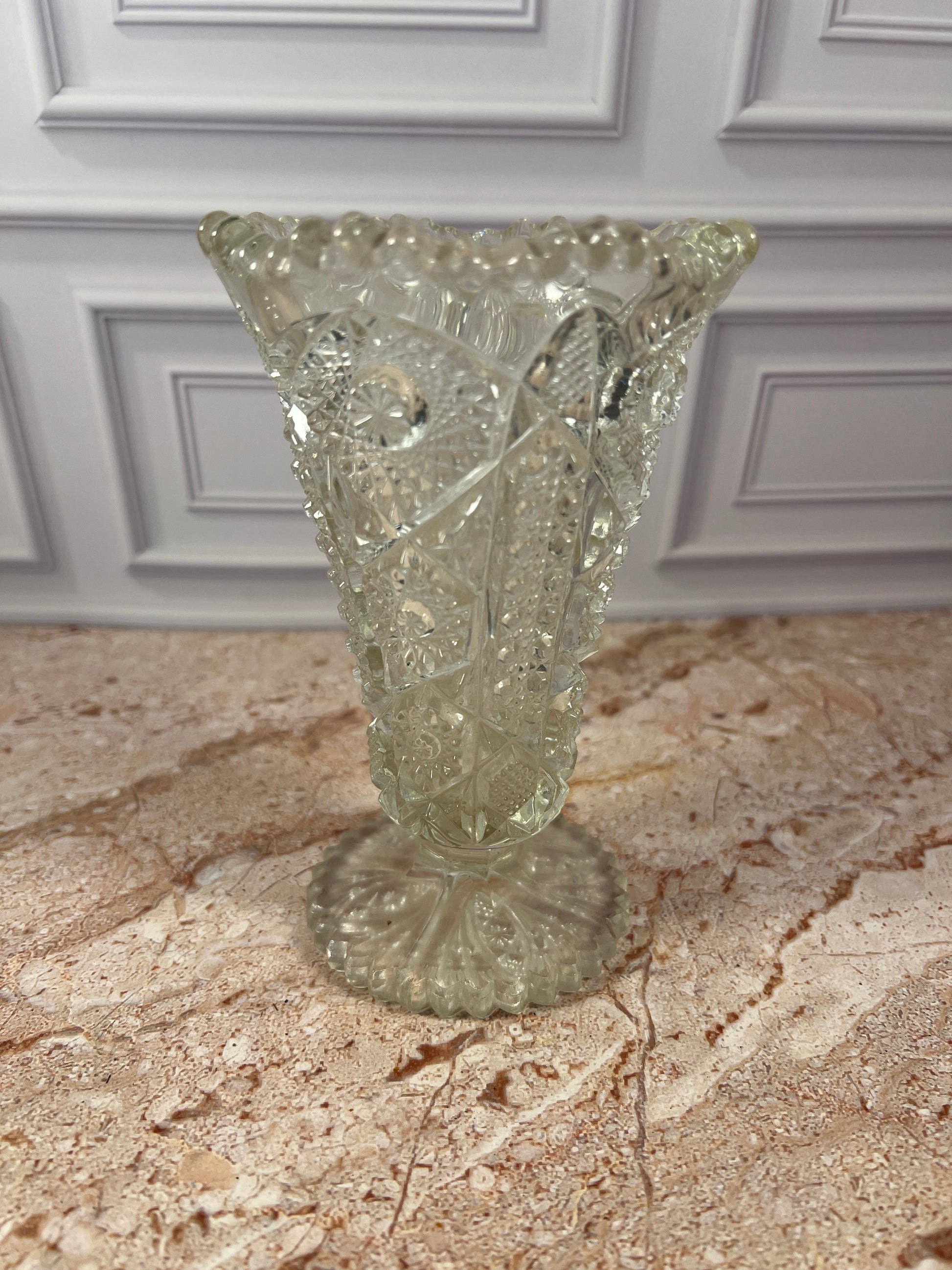 Vintage Imperial Glass Daisy & Button Ruffled Footed Vase, Clear, 6.25 in photo 3