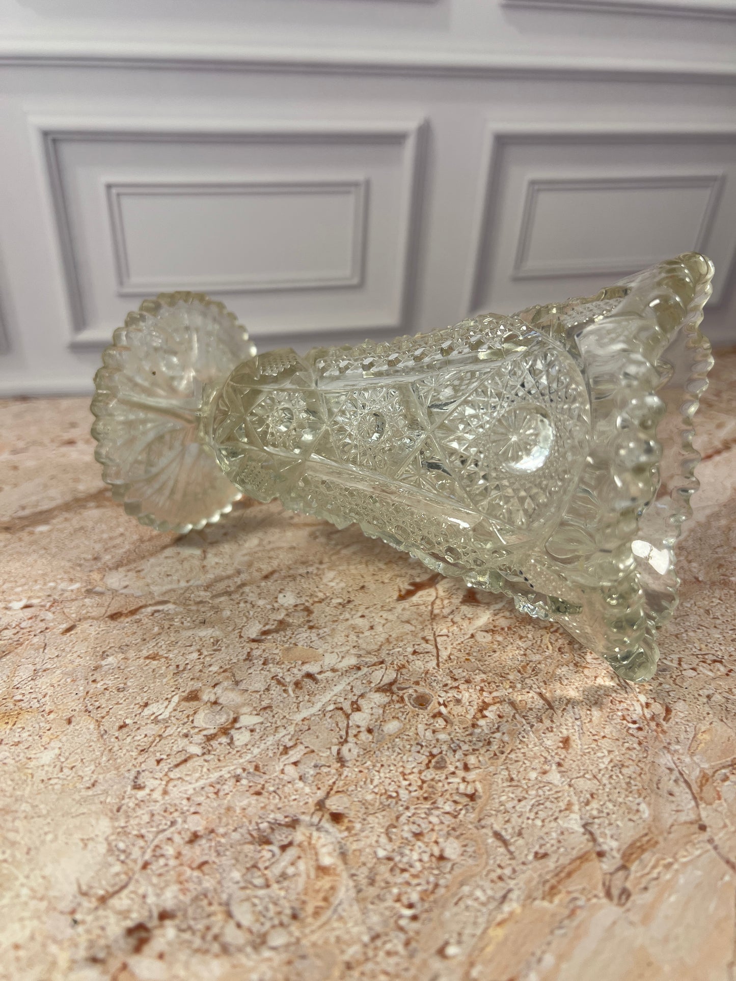 Vintage Imperial Glass Daisy & Button Ruffled Footed Vase, Clear, 6.25 in photo 5