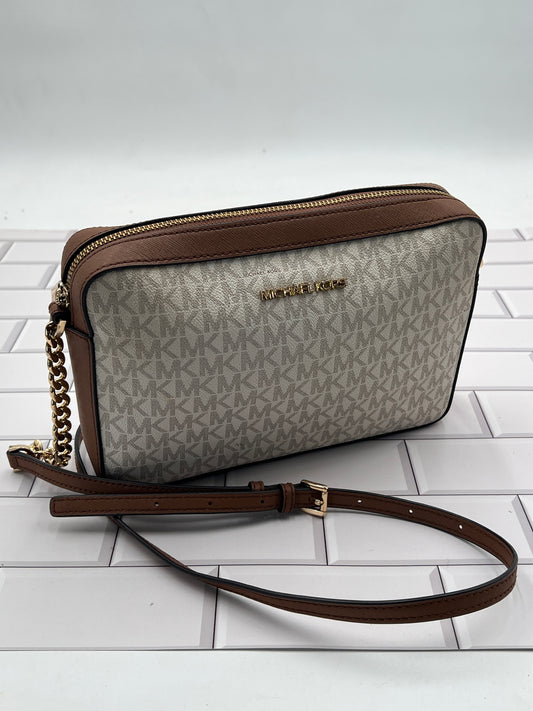 Michael Kors Jet Set Crossbody Purse - Vanilla photo 1