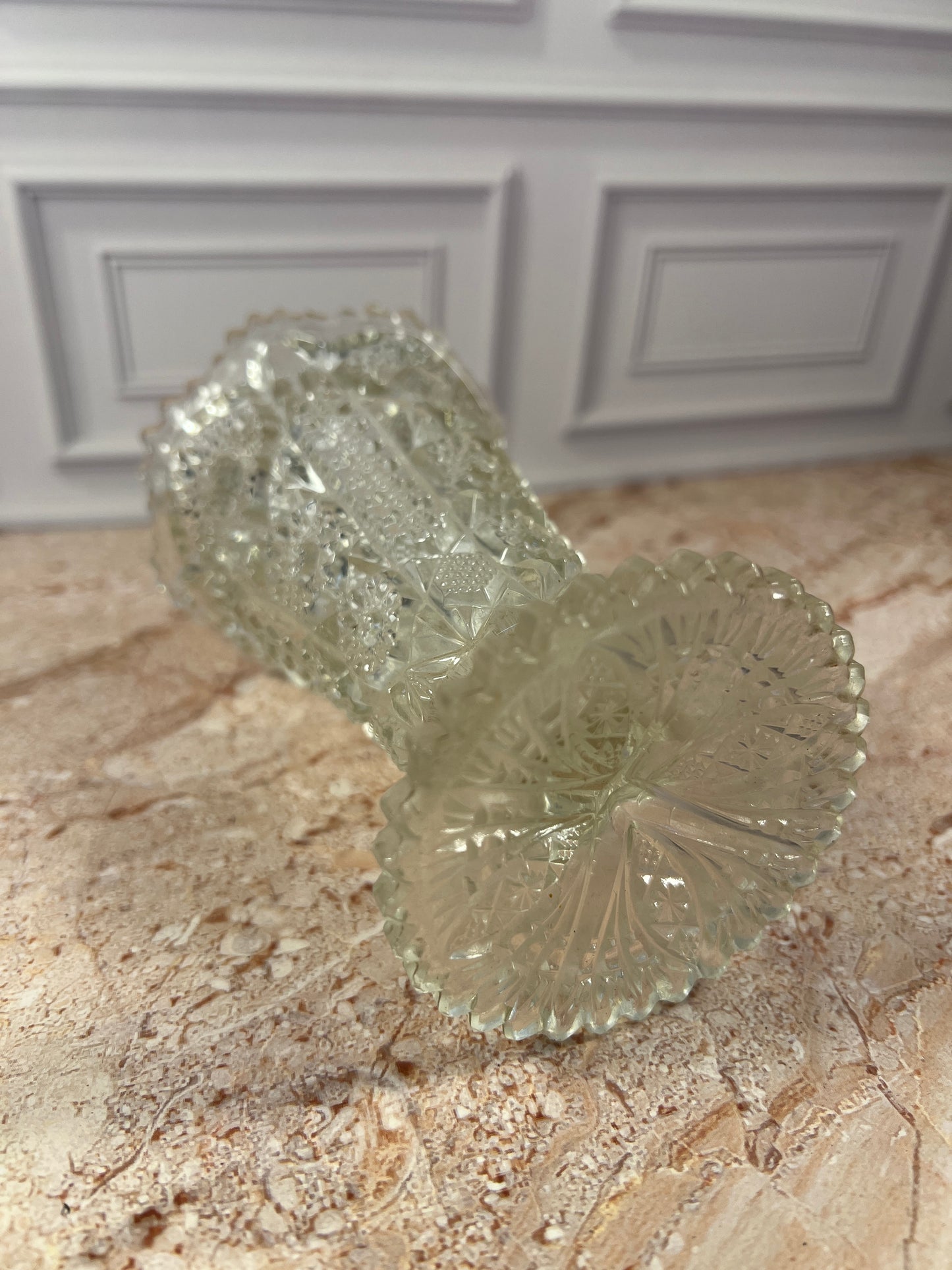 Vintage Imperial Glass Daisy & Button Ruffled Footed Vase, Clear, 6.25 in photo 8