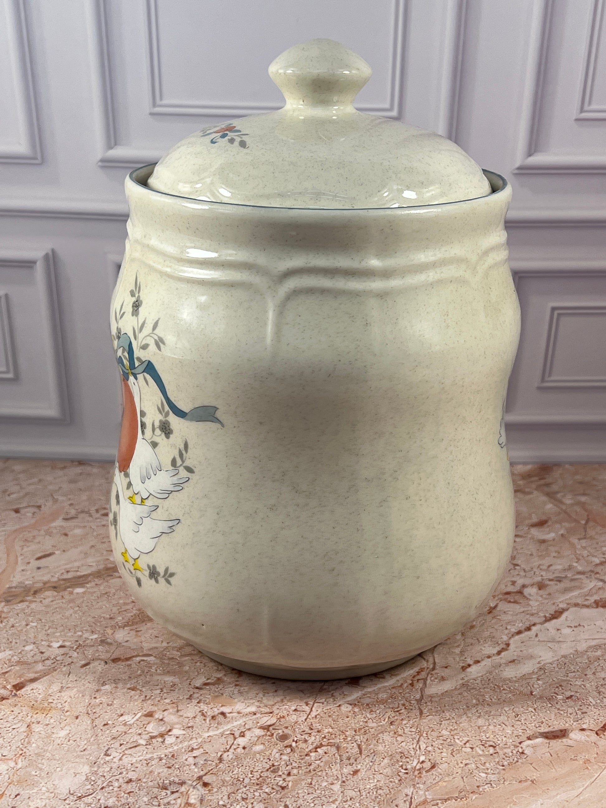 International China Marmalade Canister with Lid Goose Motif Taiwan photo 4