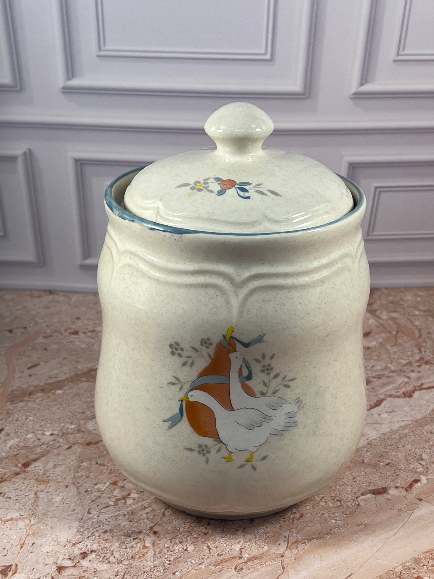 International China Marmalade Ceramic Canister with Lid Goose Decor photo 1