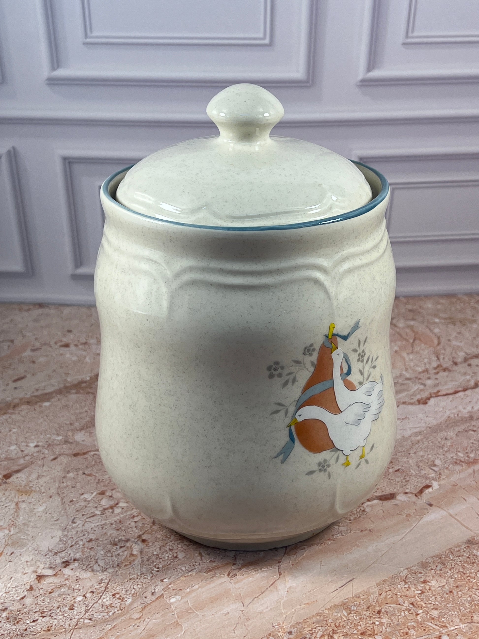 International China Marmalade Ceramic Canister with Lid Goose Decor photo 3